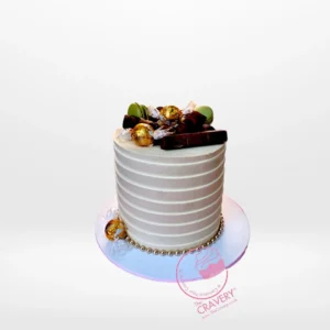 Order Nude Birthday Cake from cake makers Solihull for a minimalistic delight. Nude Birthday Cake from cake makers Solihull – a minimalist masterpiece.