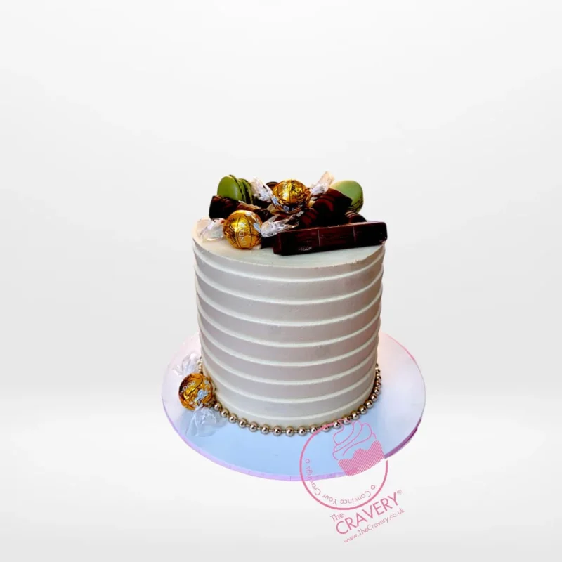 Order Nude Birthday Cake from cake makers Solihull for a minimalistic delight. Nude Birthday Cake from cake makers Solihull – a minimalist masterpiece.