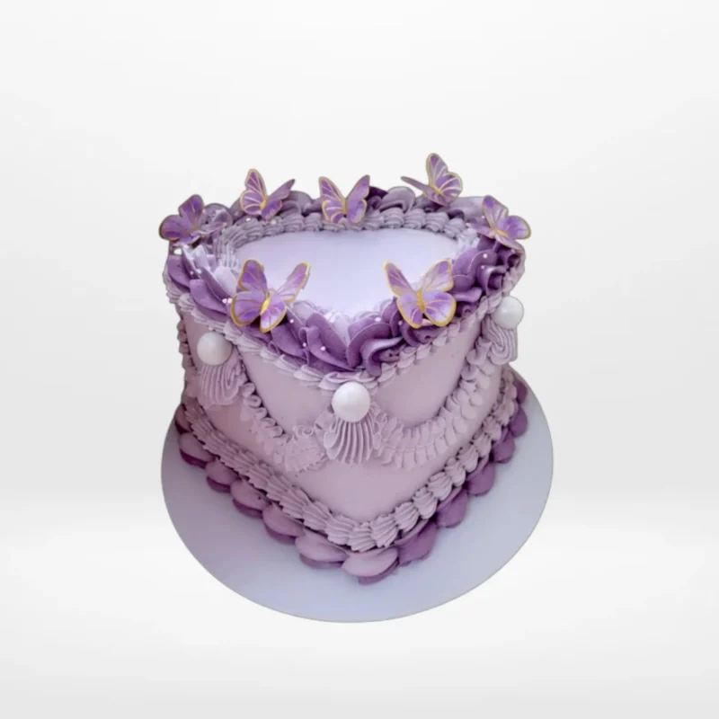 Lavender and Purple Heart Cake – A beautifully crafted vintage-themed cake, perfect for weddings and anniversaries in Birmingham.