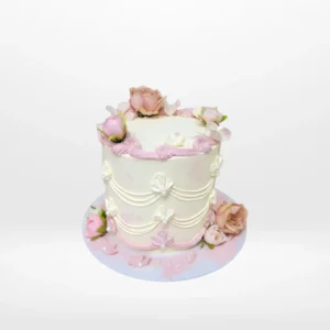 Birthday Cake Retro by The Cravery, handcrafted vintage-style cake, among the best birthday cakes in Birmingham.