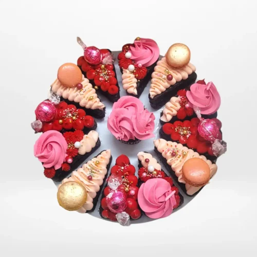 A Cake That Looks Like a Pizza by The Cravery, pizza birthday cake from birthday cakes Birmingham.